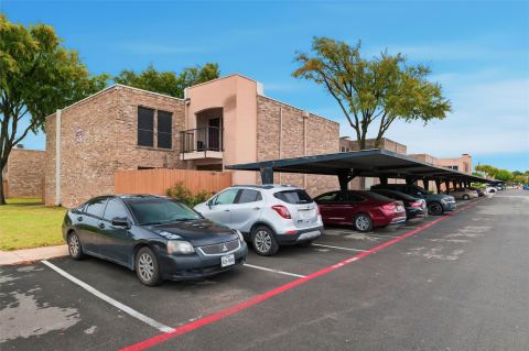 5604 Boca Raton Boulevard 248, Fort Worth, TX 76112 — photo 2