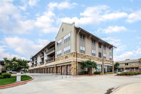 2500 King Arthur Boulevard 301, Lewisville