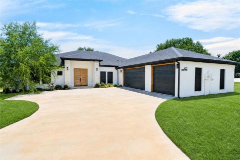 4013 Legend Trail, Granbury, TX 76049 — photo 2