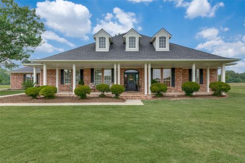 12198 Bell Road, Pilot Point