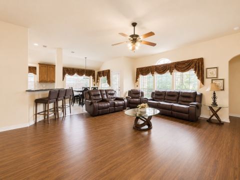 2201 Trickling Creek Drive, Garland, TX 75041 — photo 2