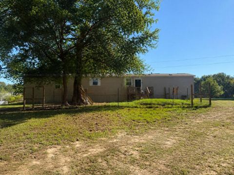8694 County Road 3814, Athens