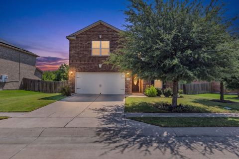 317 Magnolia Drive, Princeton, TX 75407 — photo 2