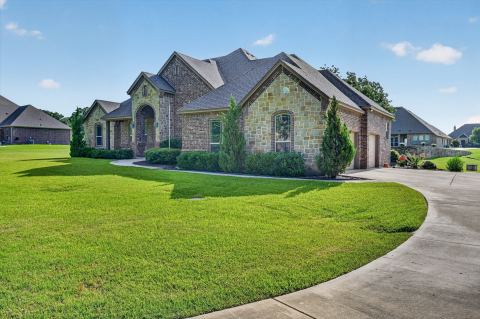 197 Ellis Creek Drive, Weatherford, TX 76085 — photo 3