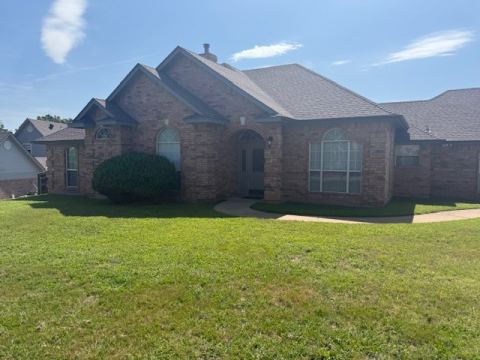 9703 Argyle Court, Granbury, TX 76049 — photo 2