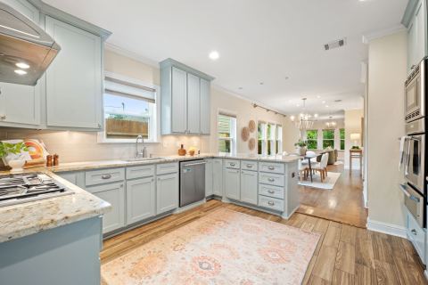 1119 N Winnetka Avenue, Dallas, TX 75208 — photo 2