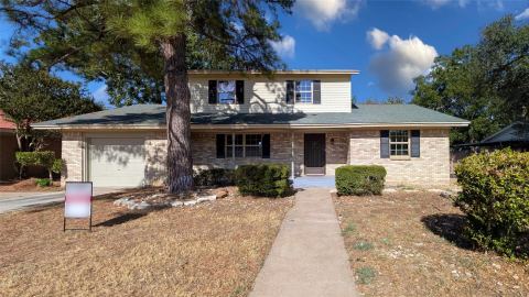 1105 S Ridgeway Drive, Cleburne, TX 76033 — photo 2