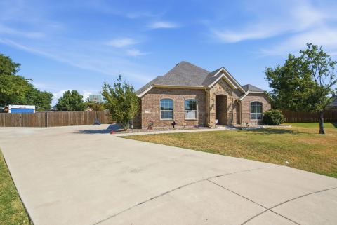 3112 White Horse Court, Granbury, TX 76049 — photo 3