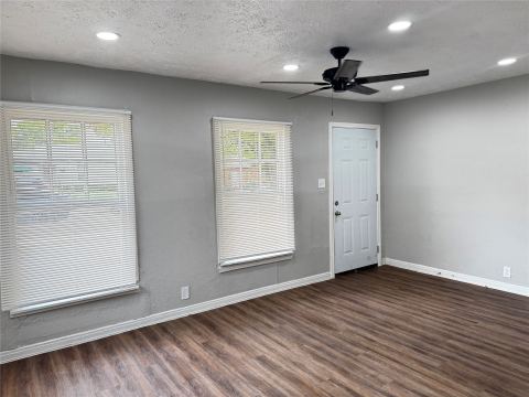 6338 Belgrade Avenue, Dallas, TX 75227 — photo 2