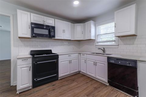 2622 W Johnson Street, Denison, TX 75020 — photo 2