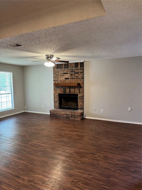 1010 Irene Street, Burleson, TX 76028 — photo 3
