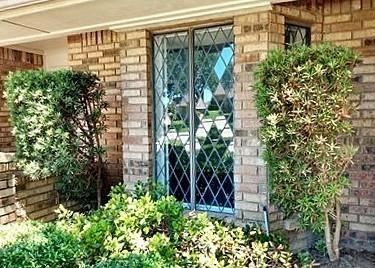 2409 Glen Morris Road, Carrollton, TX 75007 — photo 3