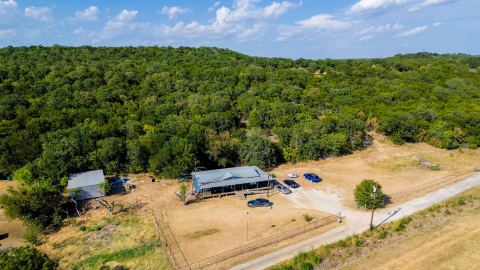 1024 N Keller Road, Mineral Wells, TX 76067 — photo 2