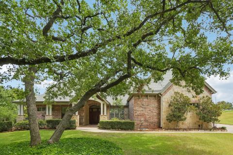6407 Meadowcrest Lane, Flower Mound, TX 75022 — photo 2