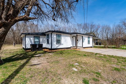 1112 Marshall Street, Greenville, TX 75401 — photo 3