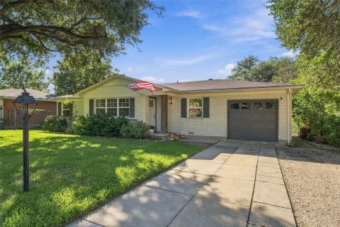3821 Cobbs Drive, Waco, TX 76708 — photo 3