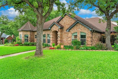4930 High Creek Drive, Arlington, TX 76017 — photo 3