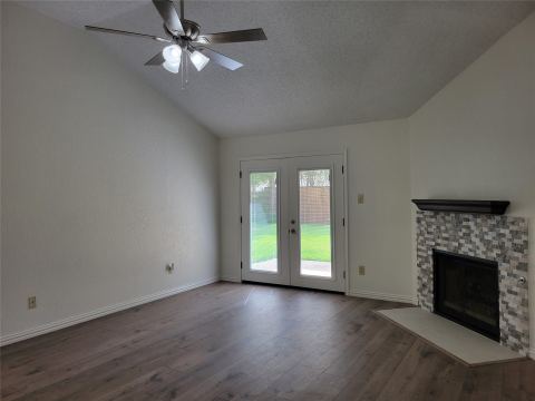 630 Country View Lane, Garland, TX 75043 — photo 3
