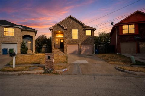 1335 Jasmine Drive, Lewisville