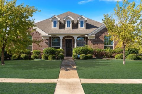 2901 Regents Park Lane, Garland