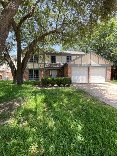2332 Abbington Lane, Grand Prairie