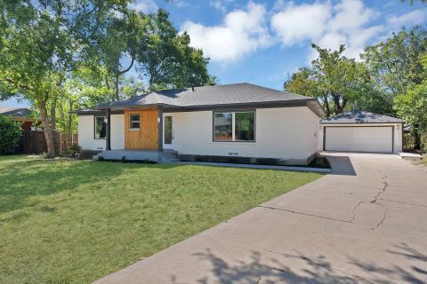112 Laurel Street, Lancaster