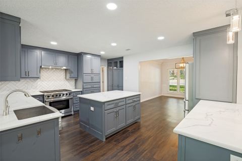 805 Crowley Road, Arlington
