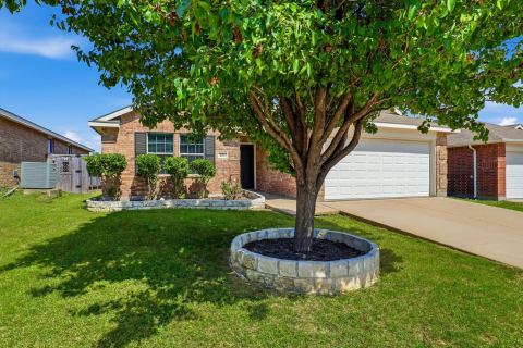 652 Lincoln Avenue, Lavon, TX 75166 — photo 2