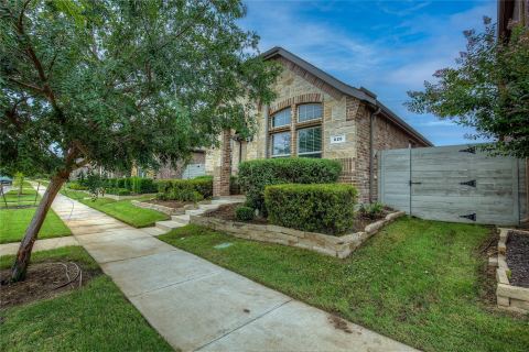 820 10th Street, Argyle, TX 76226 — photo 2