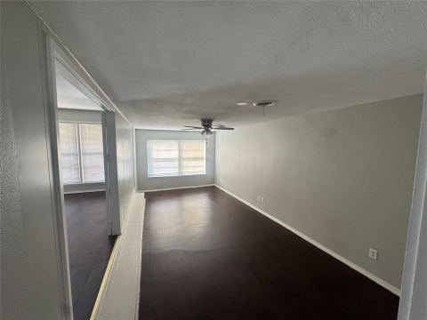 208 Barrett Drive, Justin, TX 76247 — photo 3