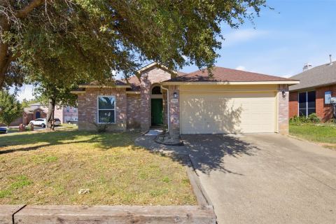 1301 Mill Wood Lane, Garland