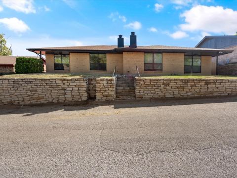 1117 S Rusk Street 1117, Weatherford, TX 76086 — photo 2