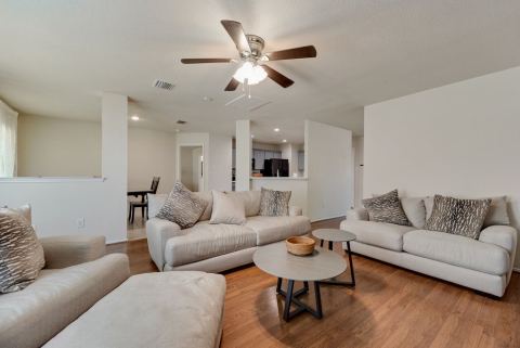 1421 Laurel Hall Lane, Little Elm, TX 75068 — photo 3