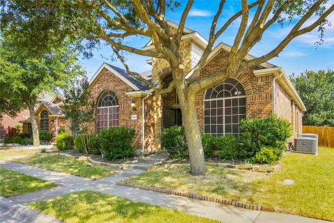 5912 Chuck Wagon Lane, McKinney, TX 75070 — photo 2