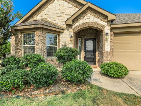 1916 Gayla Creek Drive, Little Elm, TX 75068 — photo 3