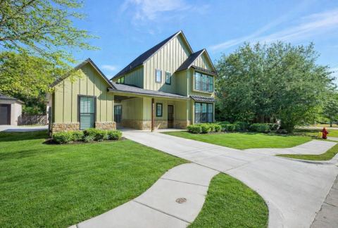 516 W Spring Street, Weatherford