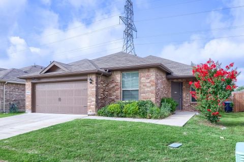 8053 Muddy Creek Drive, Fort Worth, TX 76131 — photo 2