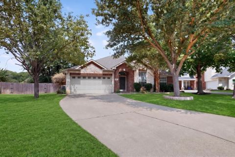 2420 Bent Trail, Mansfield