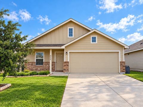 9226 Summerlee Street, Dallas