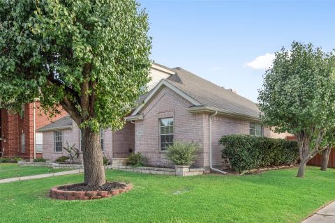 1529 Dimmit Drive, Carrollton, TX 75010 — photo 3
