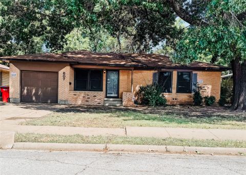807 Blanton Drive, Sherman
