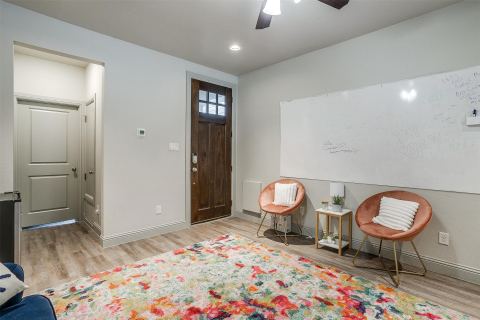 2537 Mccart Avenue 2537, Fort Worth, TX 76110 — photo 3