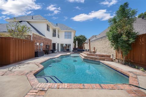1812 Seminary Drive, Plano