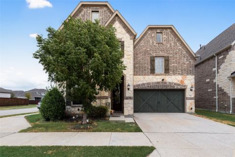 718 Waterbrook Parkway, Argyle