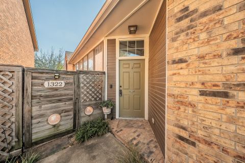 1322 Overlook Drive, Lewisville, TX 75067 — photo 3