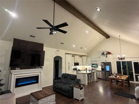 5022 Guadalupe Court, Granbury, TX 76048 — photo 3