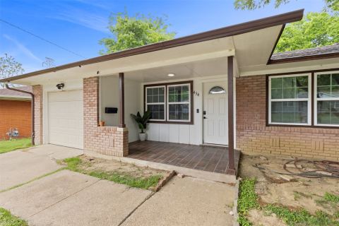 434 W Phillips Court, Grand Prairie, TX 75051 — photo 3