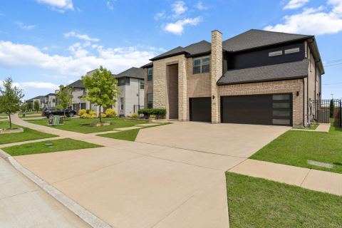 16458 Creek Plum Road, Frisco, TX 75033 — photo 2