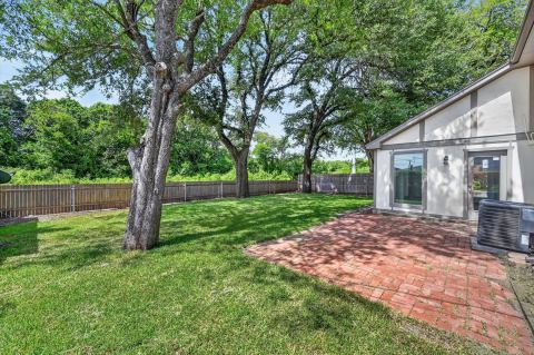 344 Woodbrook Drive, DeSoto, TX 75115 — photo 3