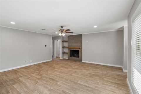 283 Somerset Circle, Bedford, TX 76022 — photo 3